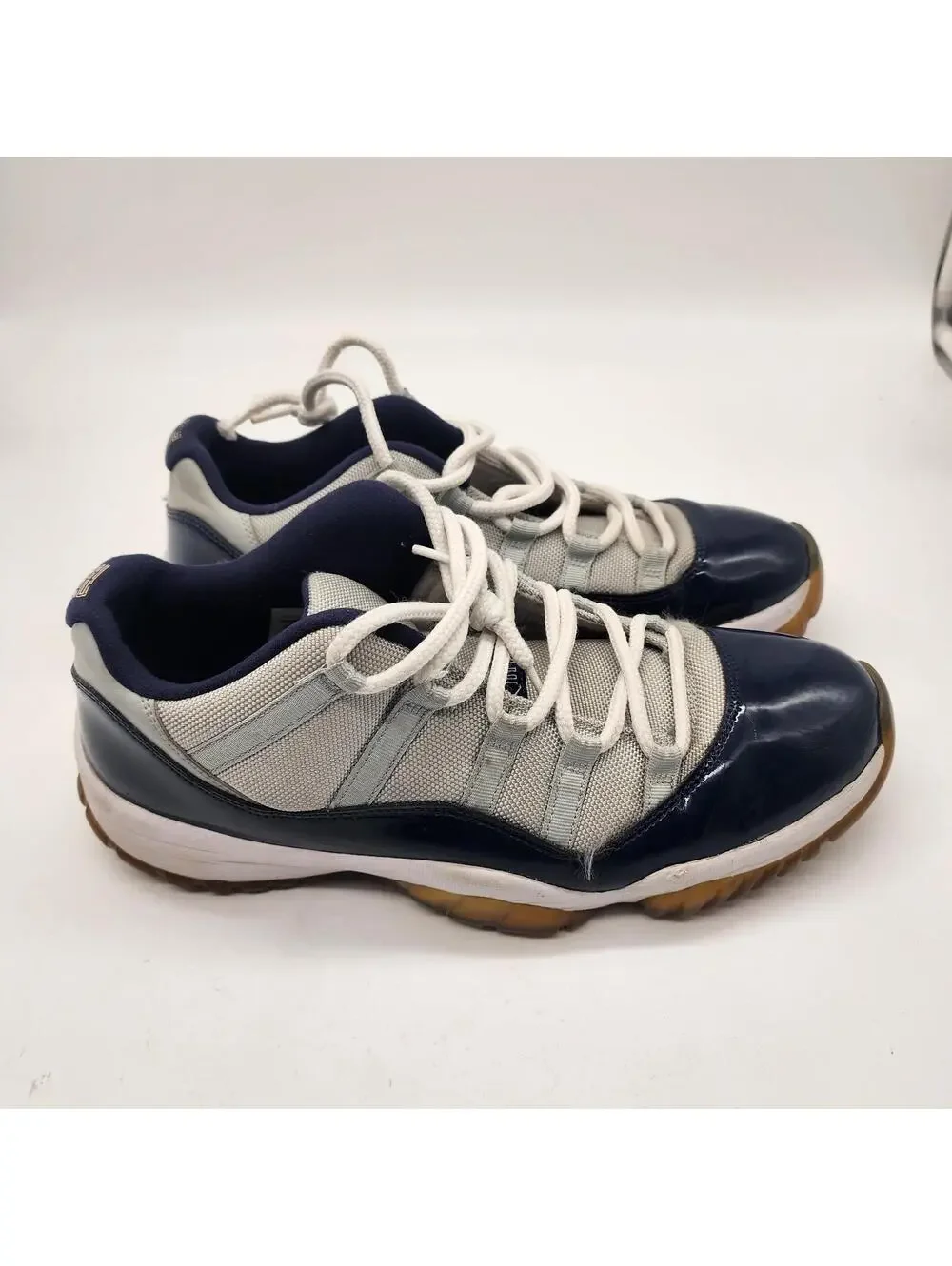 Air Jordan 11 Retro Low Georgetown Navy White Gum Mens Size 12 528895-407 - Picture 7 of 8